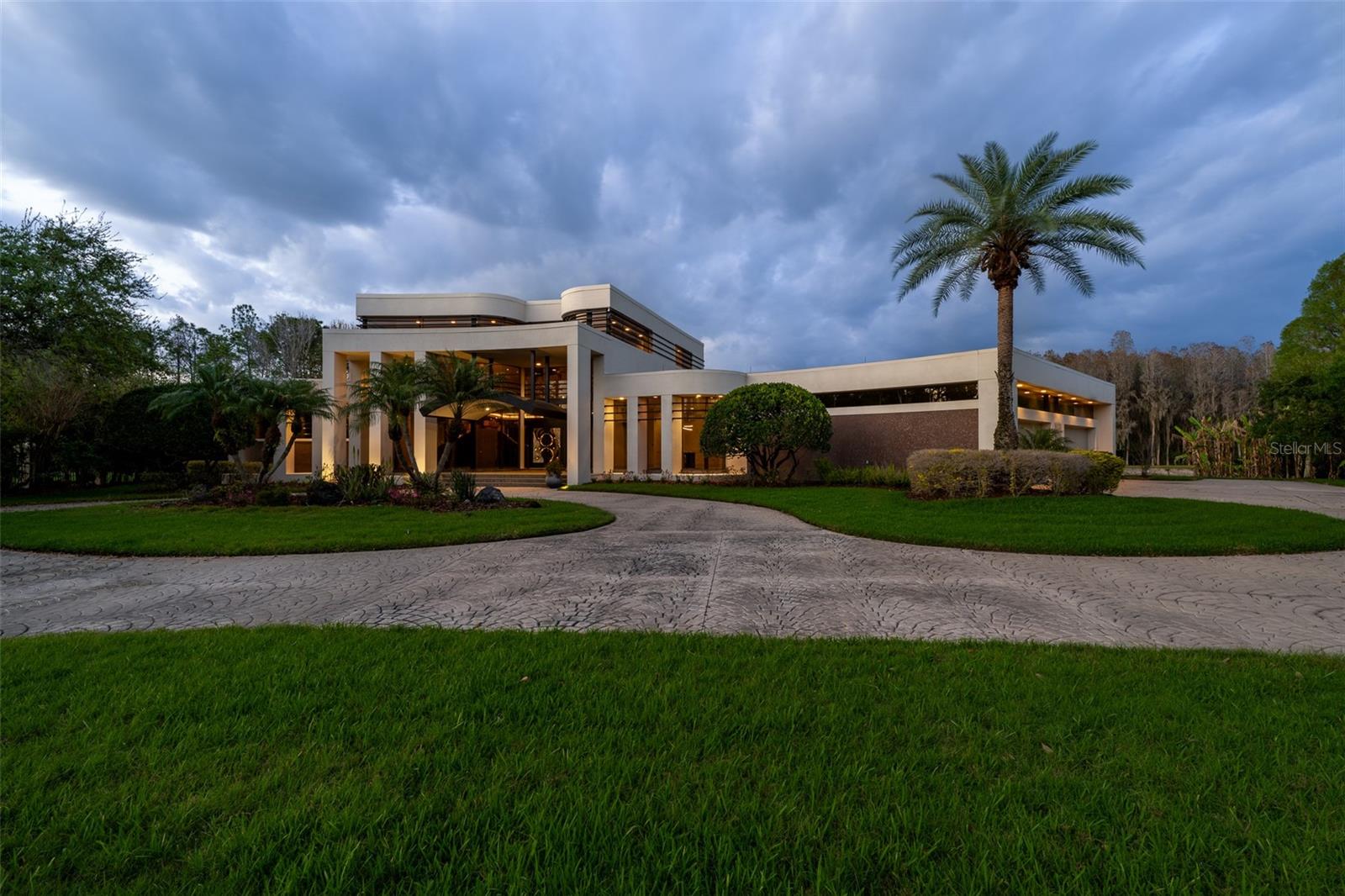 CHEVAL POLO & GOLF CL PHAS - Residential