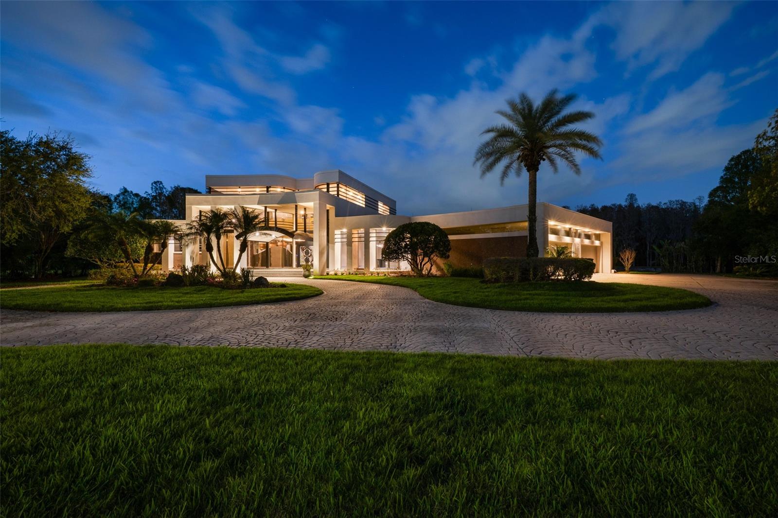 CHEVAL POLO & GOLF CL PHAS - Residential