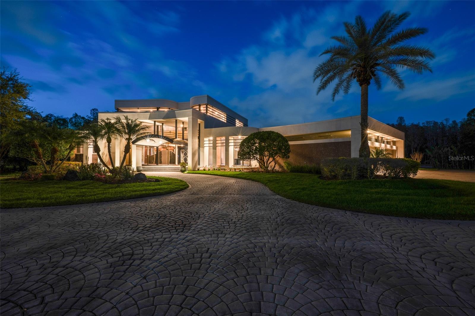 CHEVAL POLO & GOLF CL PHAS - Residential