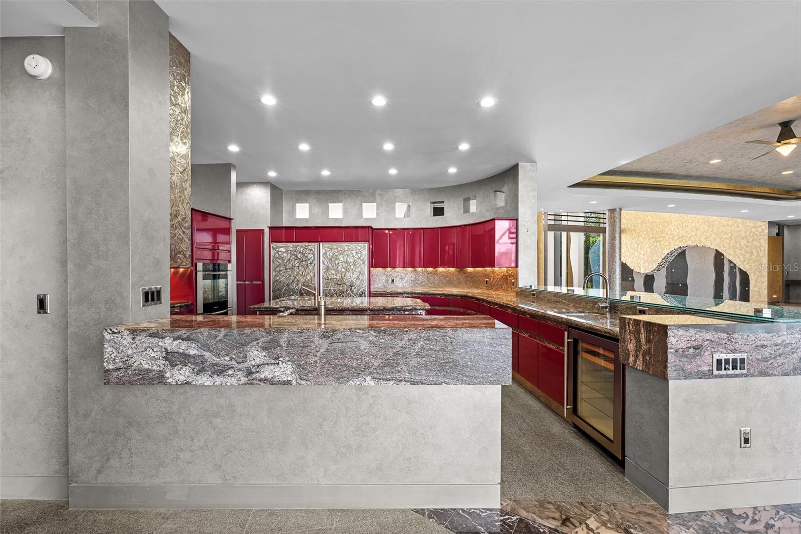 CHEVAL POLO & GOLF CL PHAS - Residential