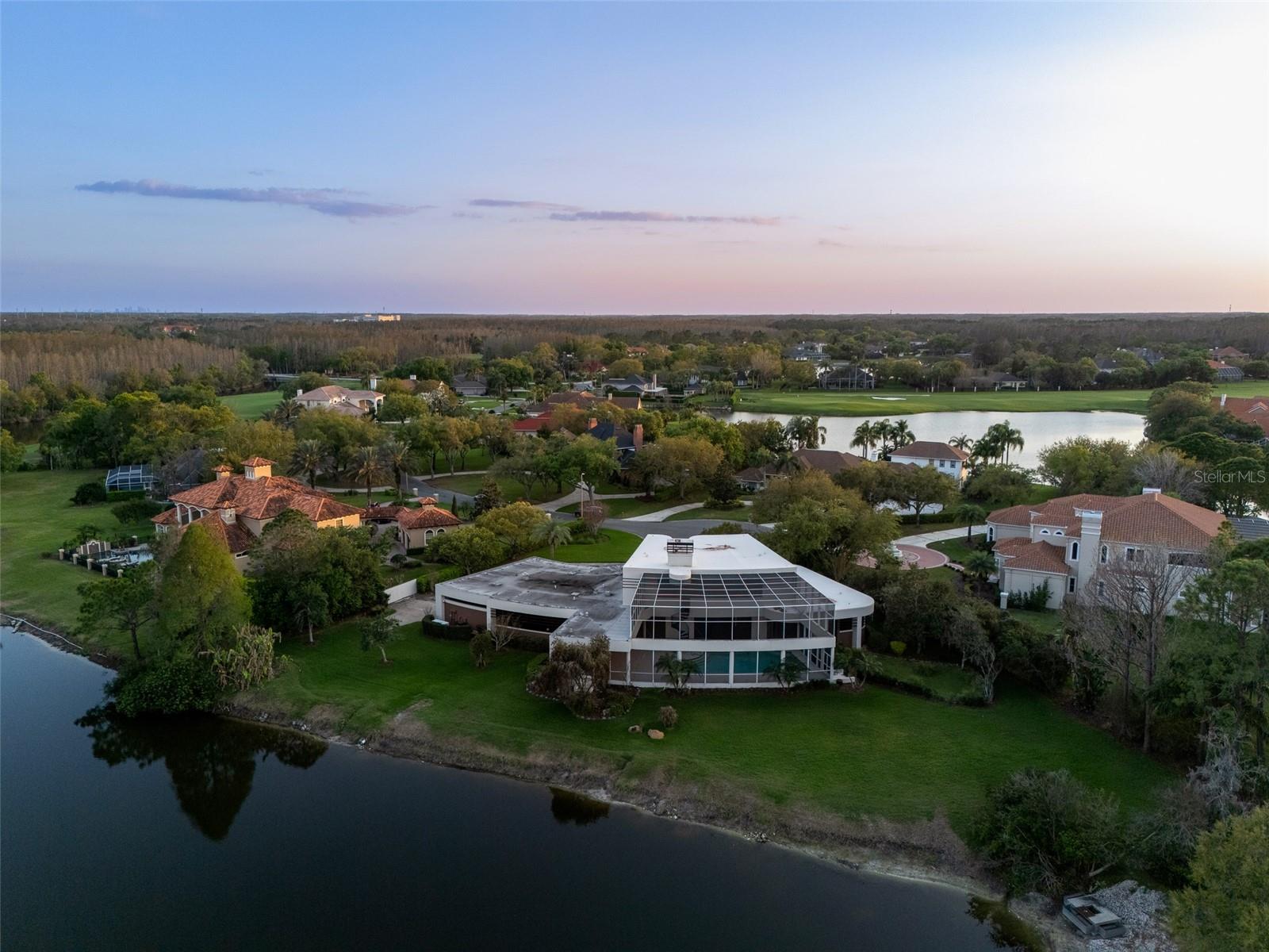 CHEVAL POLO & GOLF CL PHAS - Residential