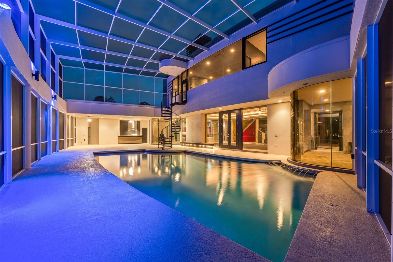 CHEVAL POLO & GOLF CL PHAS - Residential