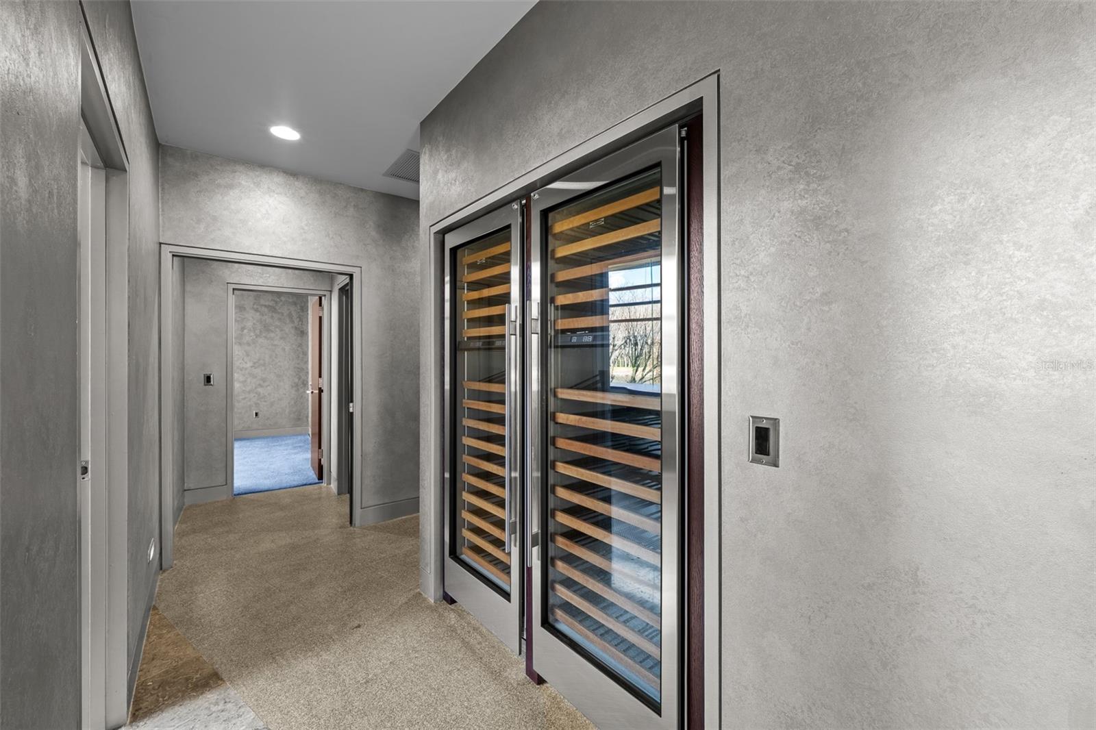 CHEVAL POLO & GOLF CL PHAS - Residential