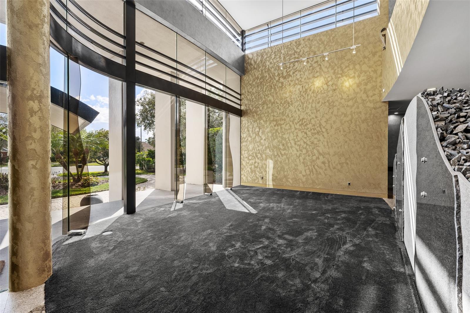 CHEVAL POLO & GOLF CL PHAS - Residential