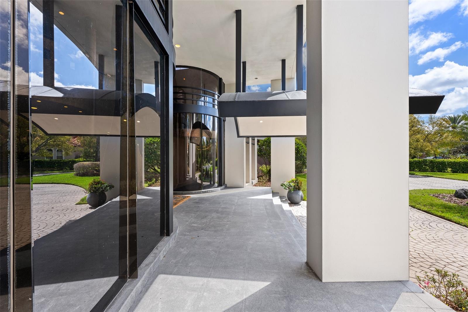 CHEVAL POLO & GOLF CL PHAS - Residential