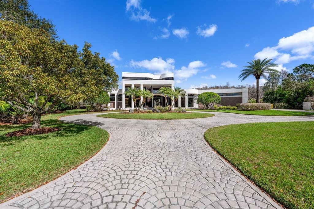 Photo of 18713 Pepper Pike, Lutz, FL 33558 (MLS # TB8486416)