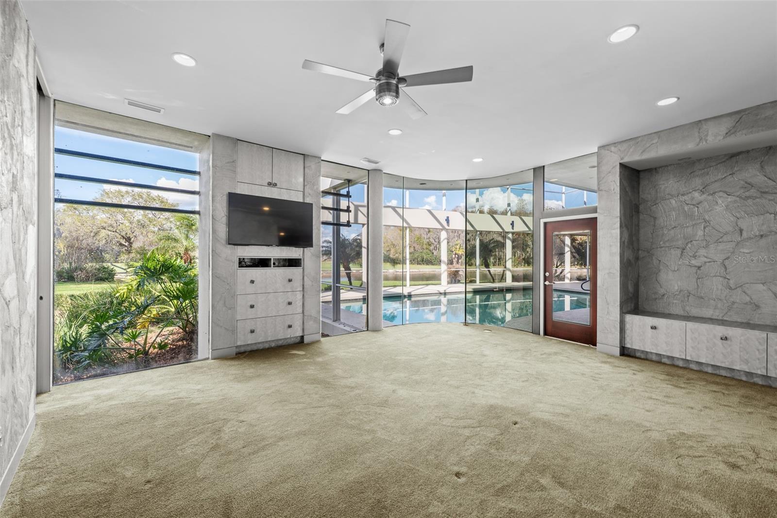 CHEVAL POLO & GOLF CL PHAS - Residential