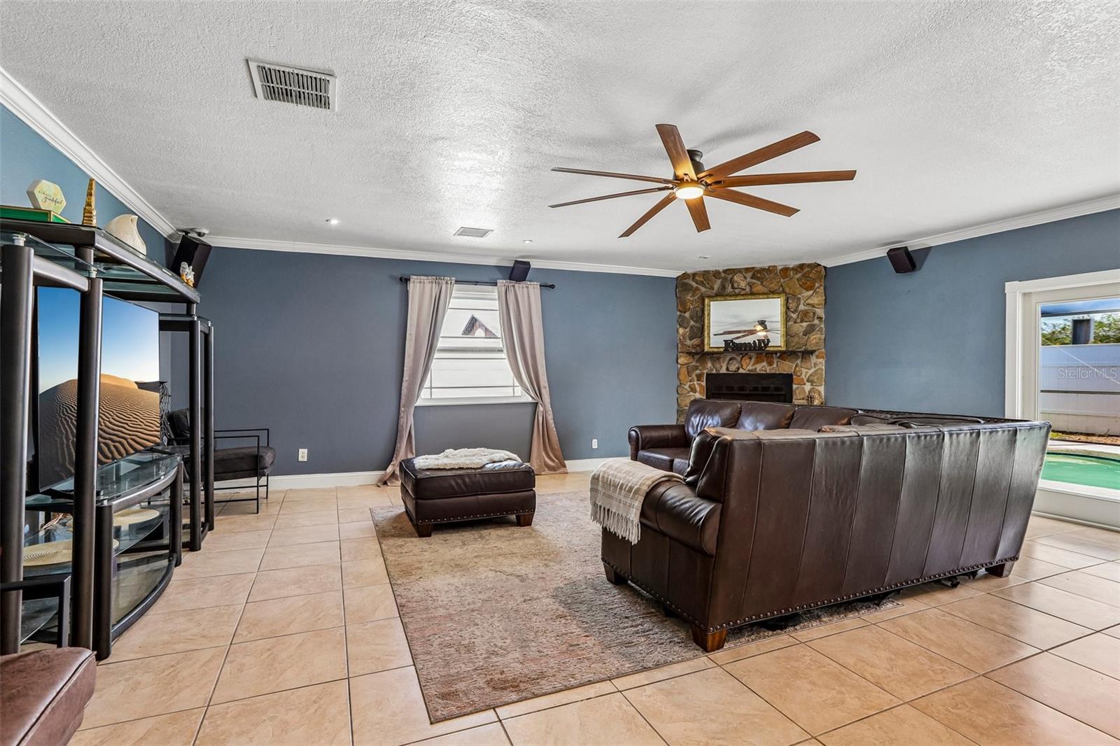 1009 COOLWOOD PLACE - Photo 4