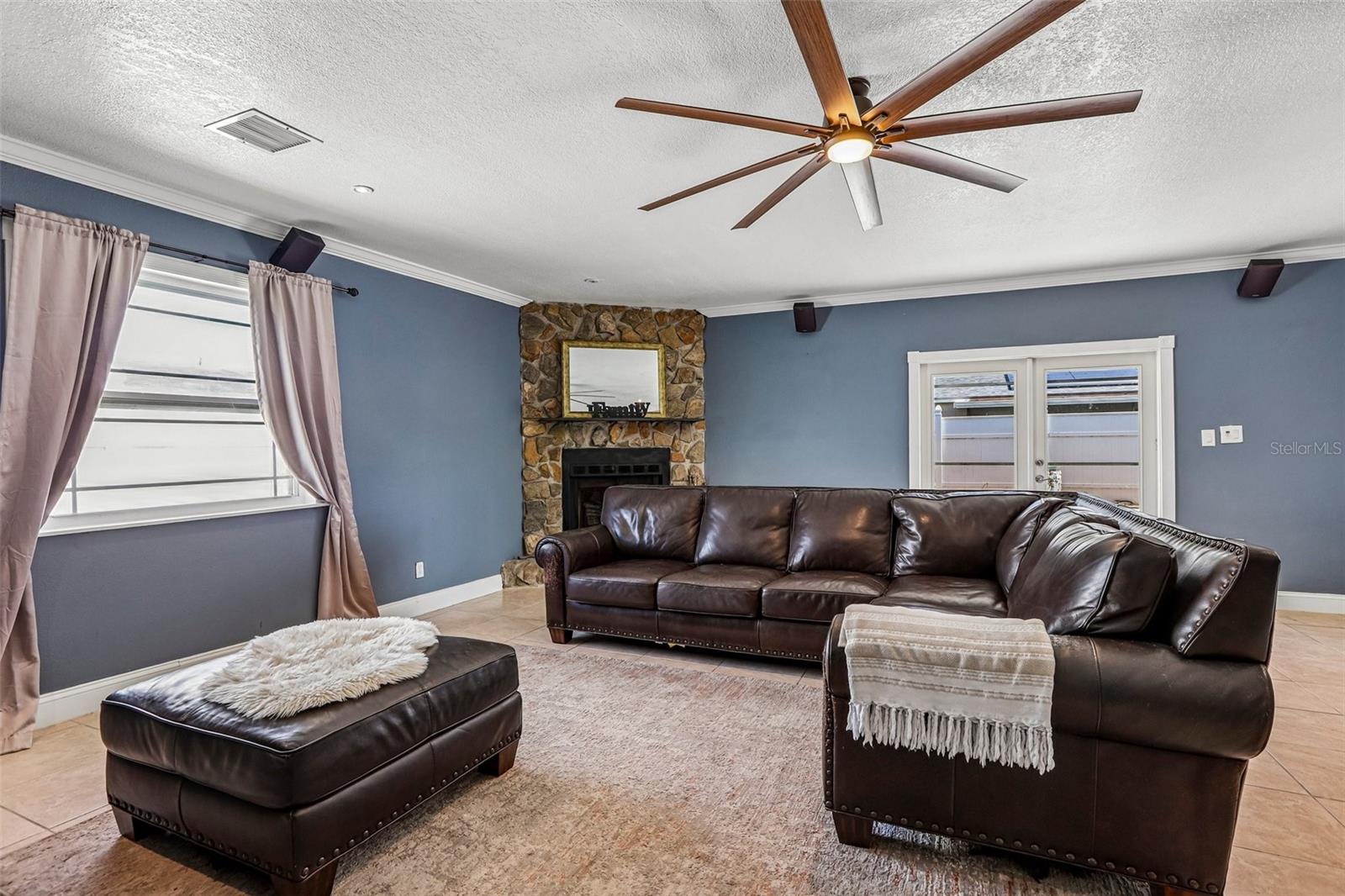 1009 COOLWOOD PLACE - Photo 3