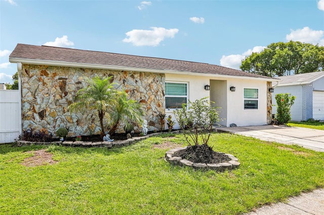 1009 COOLWOOD PLACE