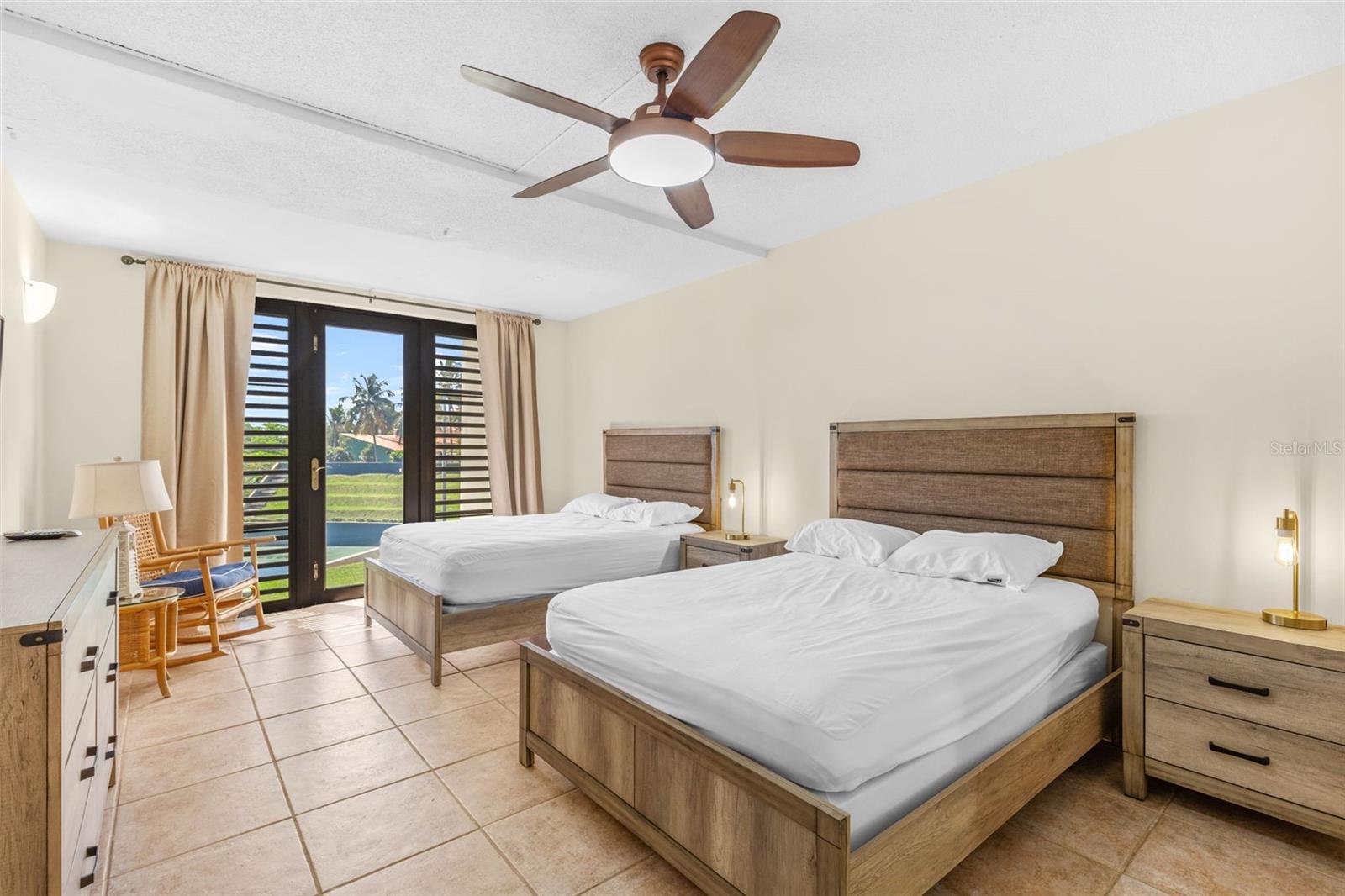 MONTESOL - Residential