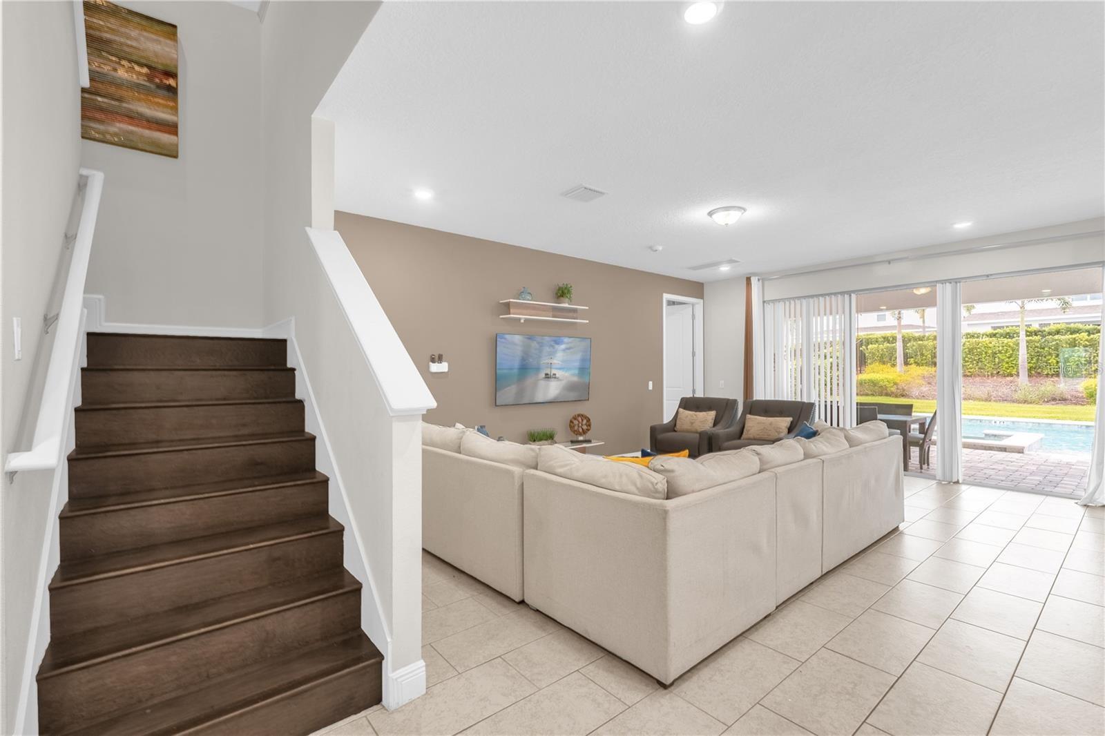 REUNION WEST PH 4 - Residential