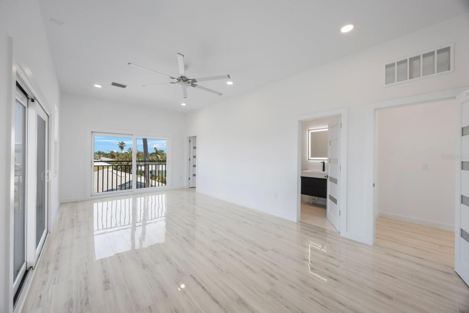 SURFSIDE SUB 3 - Residential