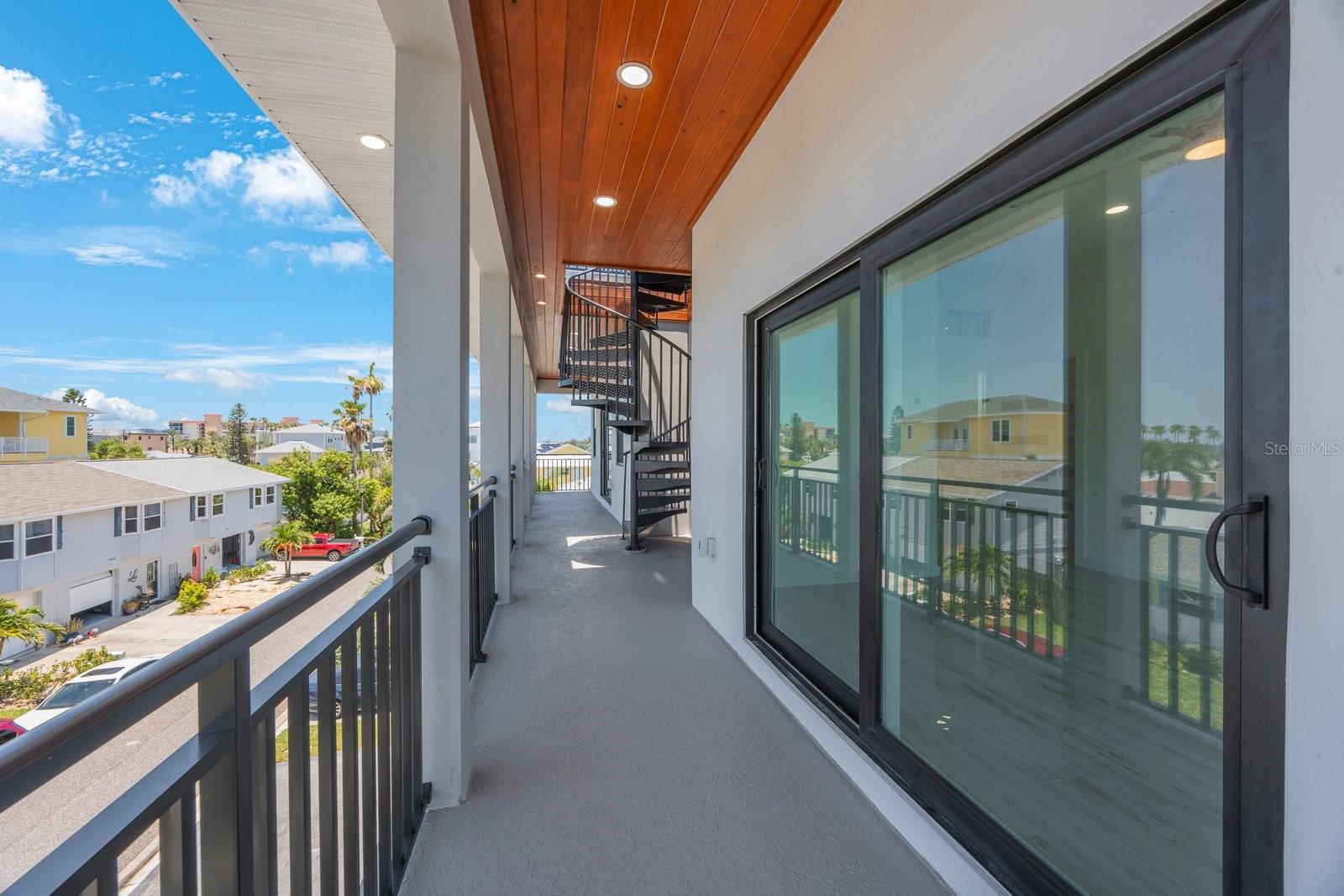 SURFSIDE SUB 3 - Residential
