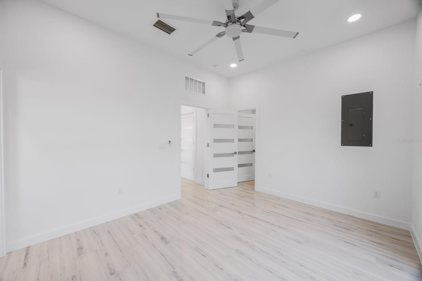 SURFSIDE SUB 3 - Residential