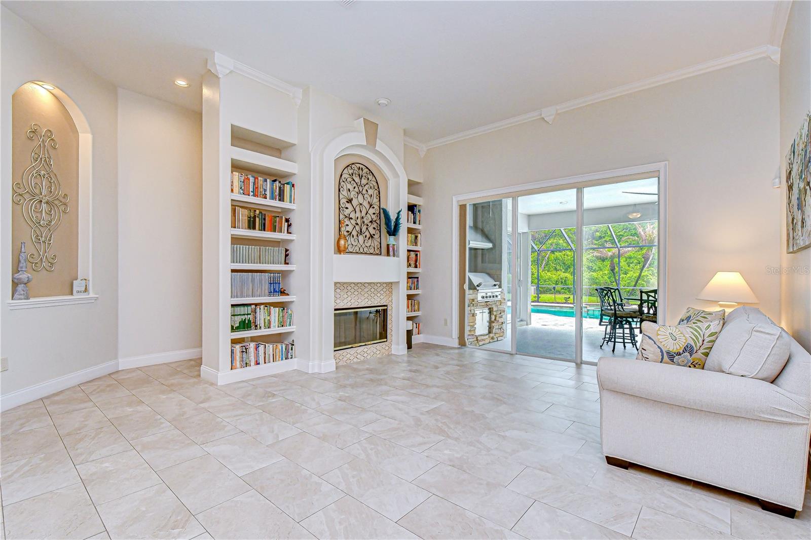 FISHHAWK RANCH PH 2 PARCELS - Residential