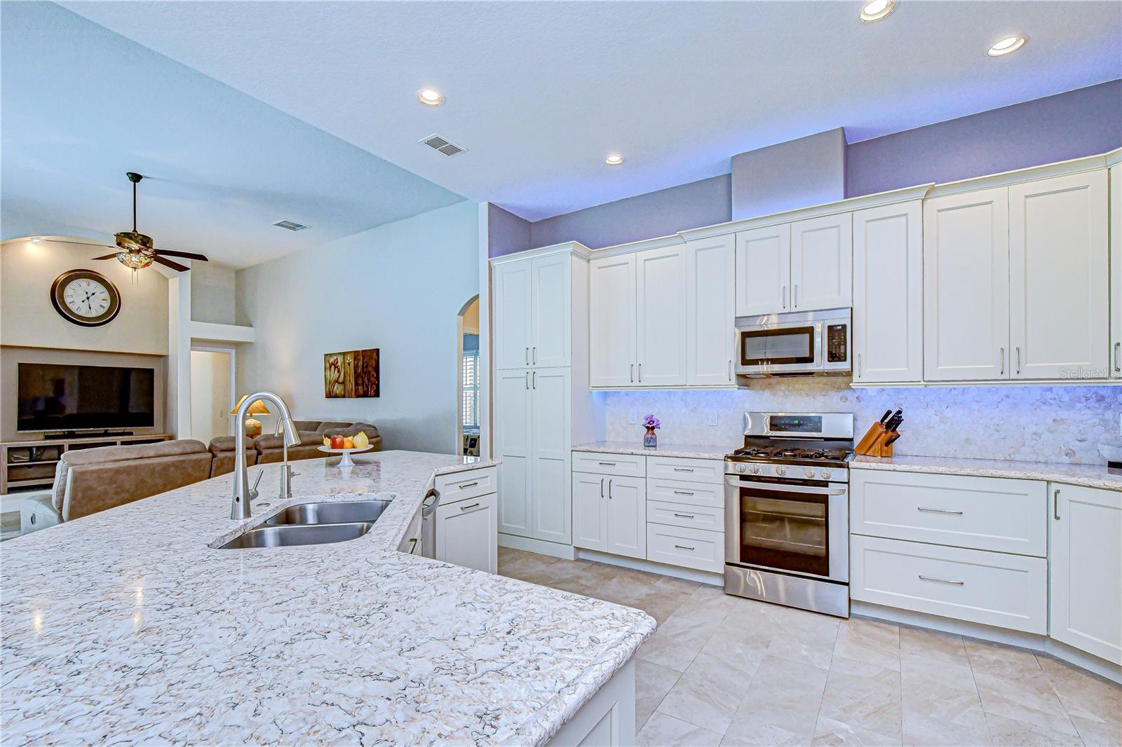 FISHHAWK RANCH PH 2 PARCELS - Residential