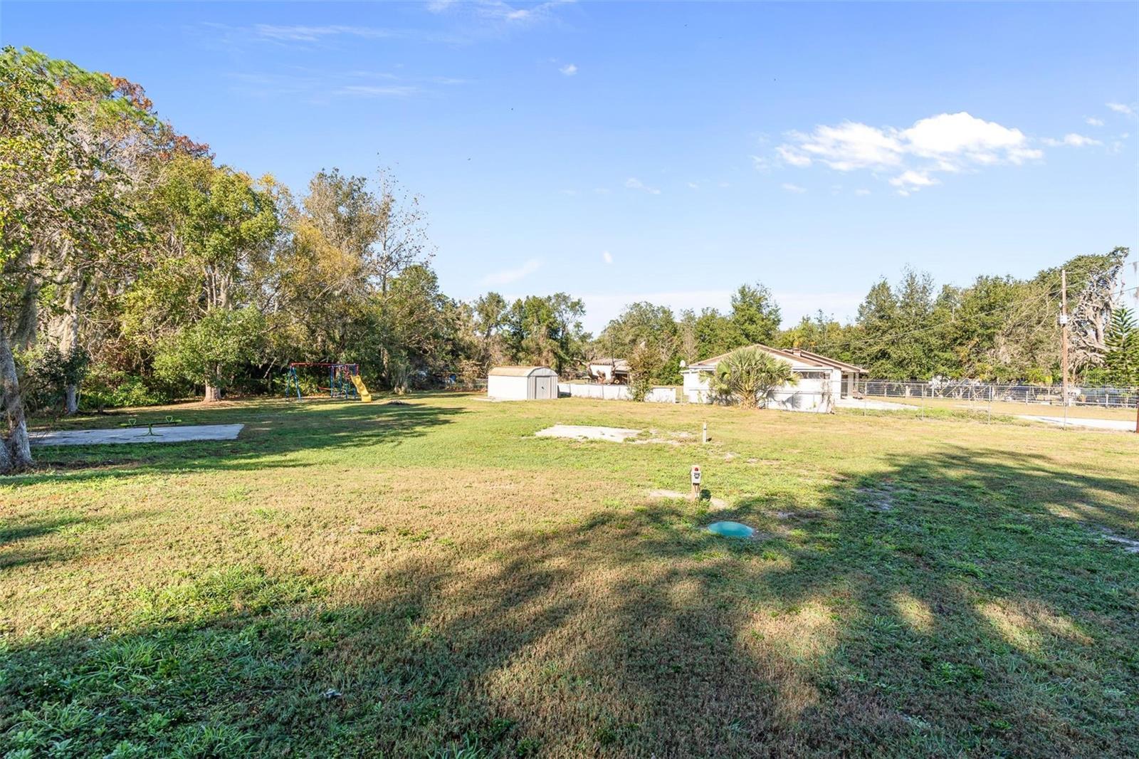 CREST HAVEN 01 - Residential