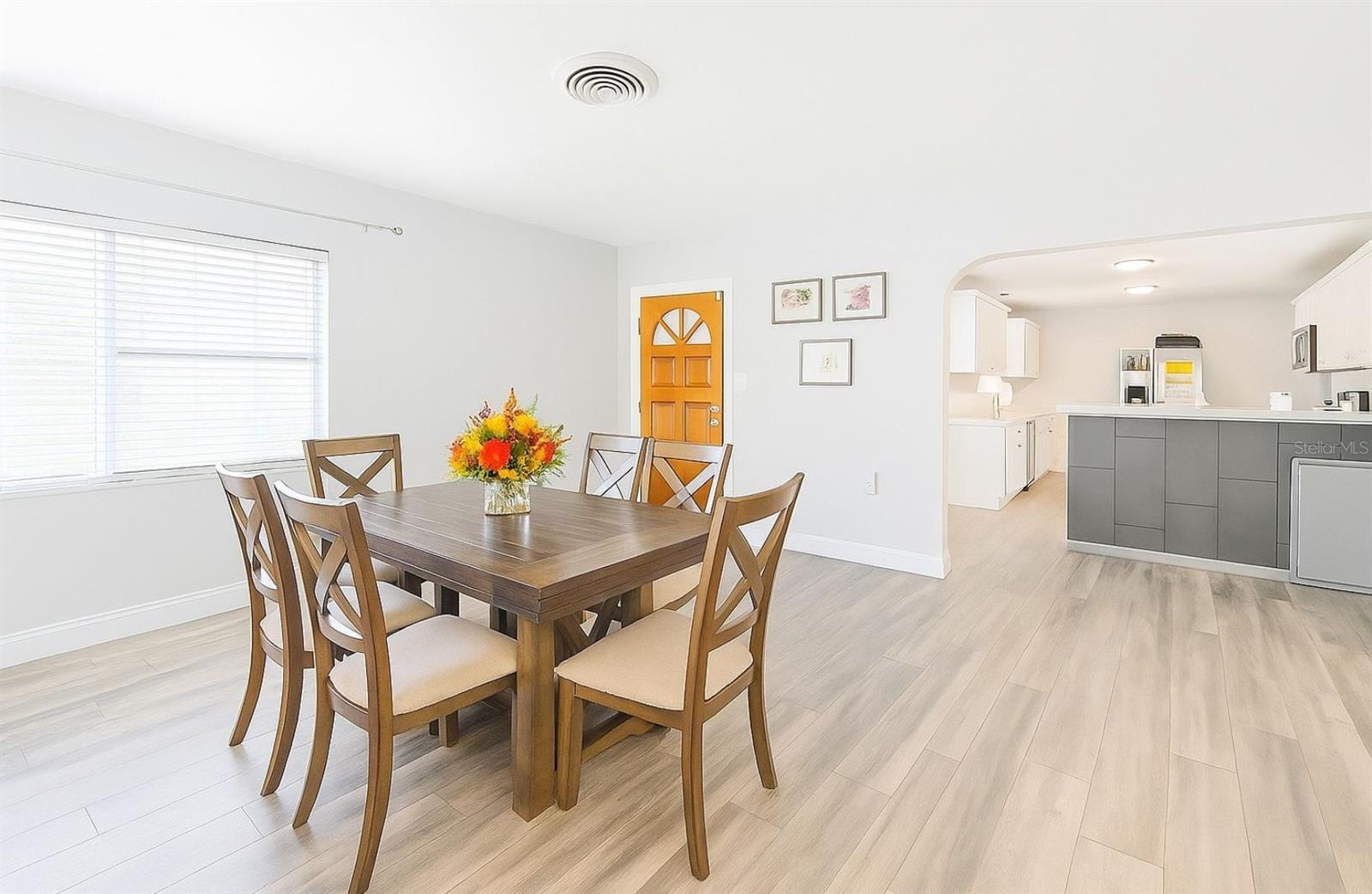 CREST HAVEN 01 - Residential