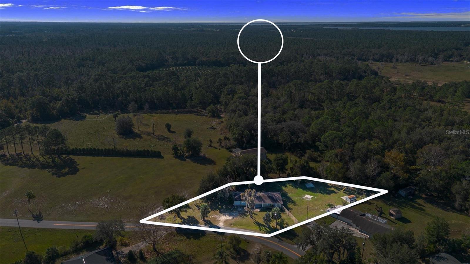 CREST HAVEN 01 - Residential