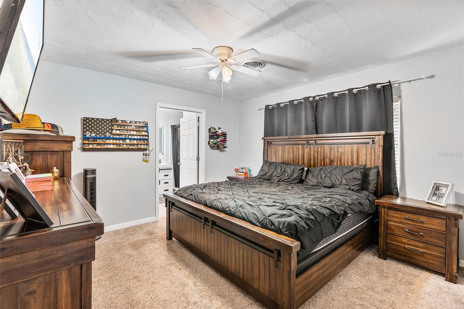 CREST HAVEN 01 - Residential