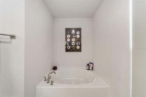 Tiny photo for 4585 SE 25th Loop, Ocala, FL 34480 (MLS # OM724644)