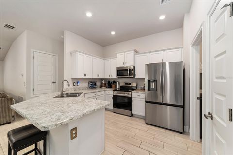 Tiny photo for 4585 SE 25th Loop, Ocala, FL 34480 (MLS # OM724644)