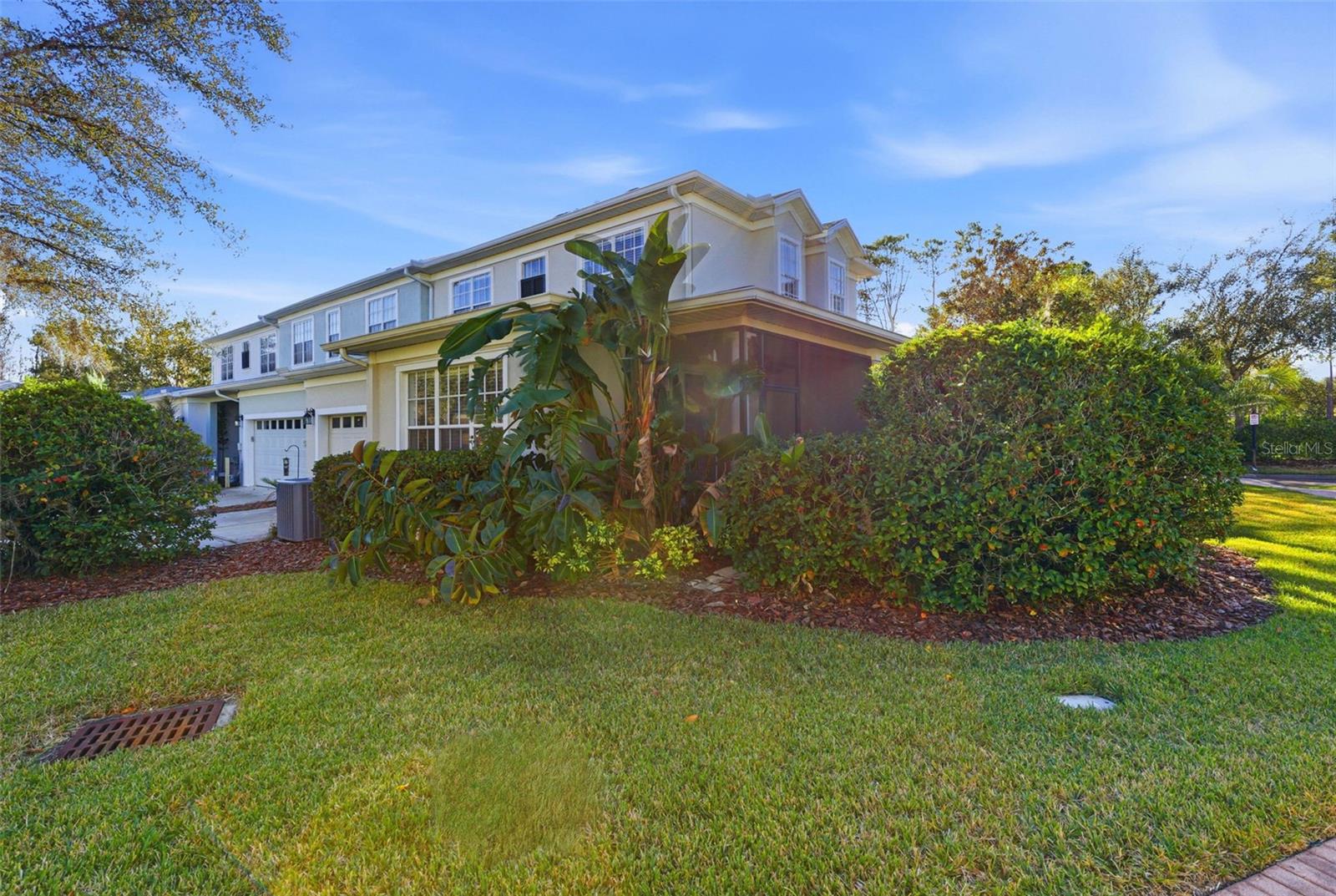 GRAND HAMPTON - Residential