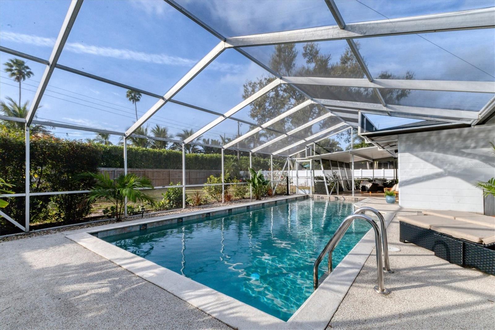 SUNNYSIDE PARK - Residential