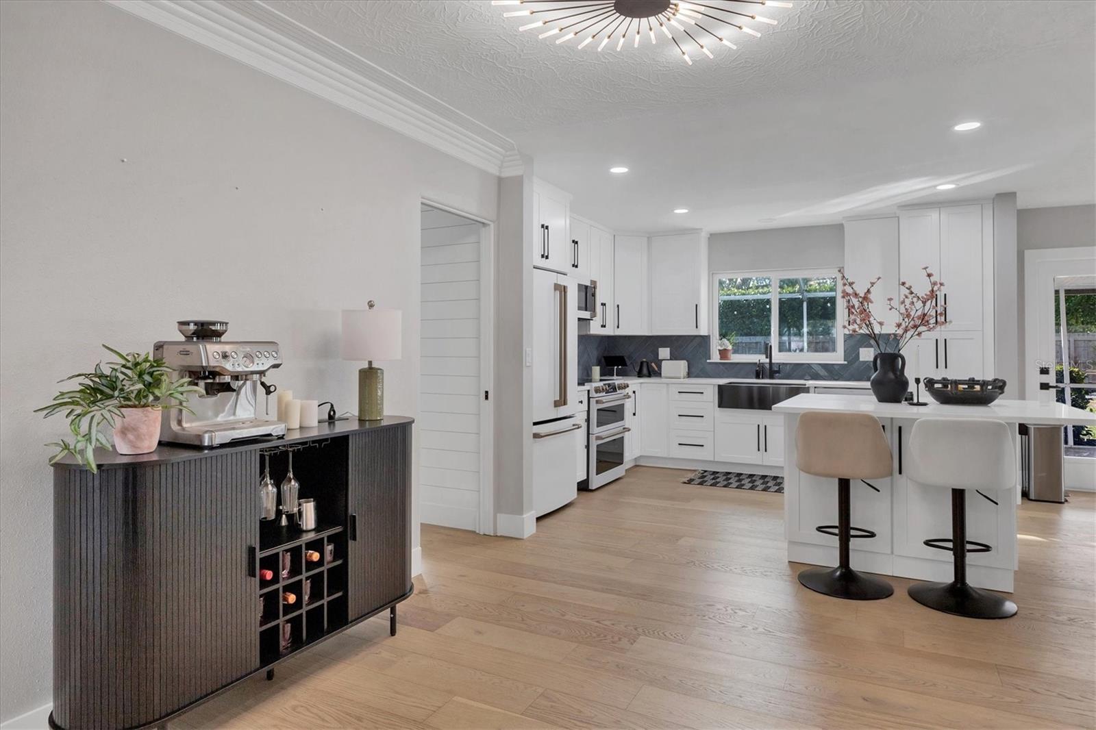 SUNNYSIDE PARK - Residential