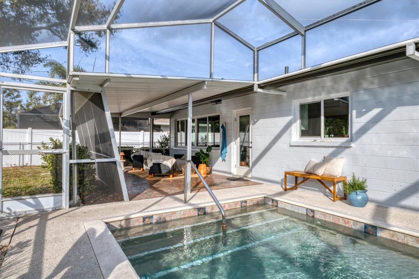 SUNNYSIDE PARK - Residential