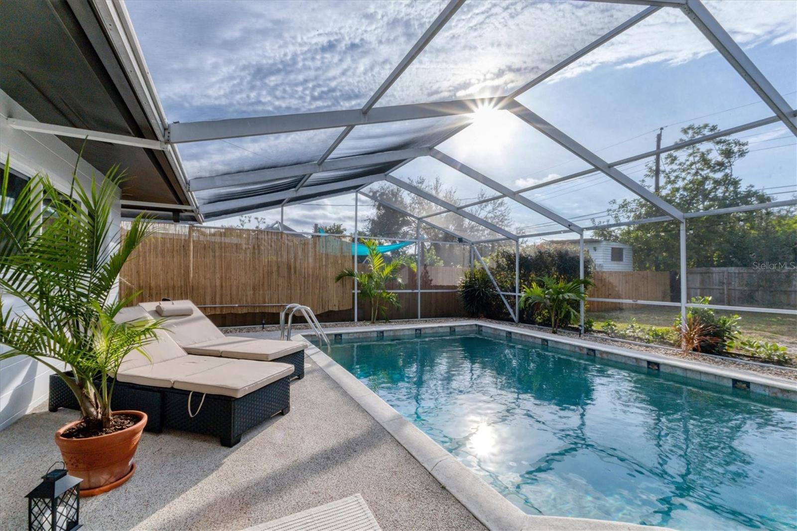 SUNNYSIDE PARK - Residential