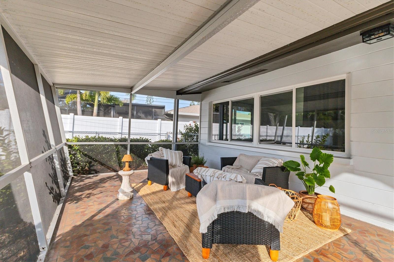 SUNNYSIDE PARK - Residential