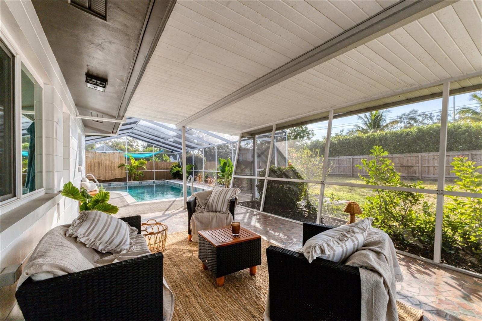 SUNNYSIDE PARK - Residential