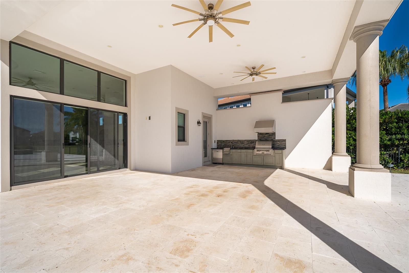 CASABELLA PH 2 - Residential Lease