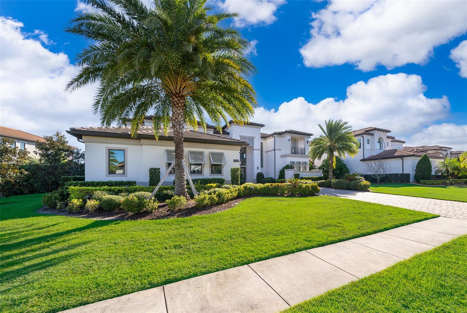 CASABELLA PH 2 - Residential Lease