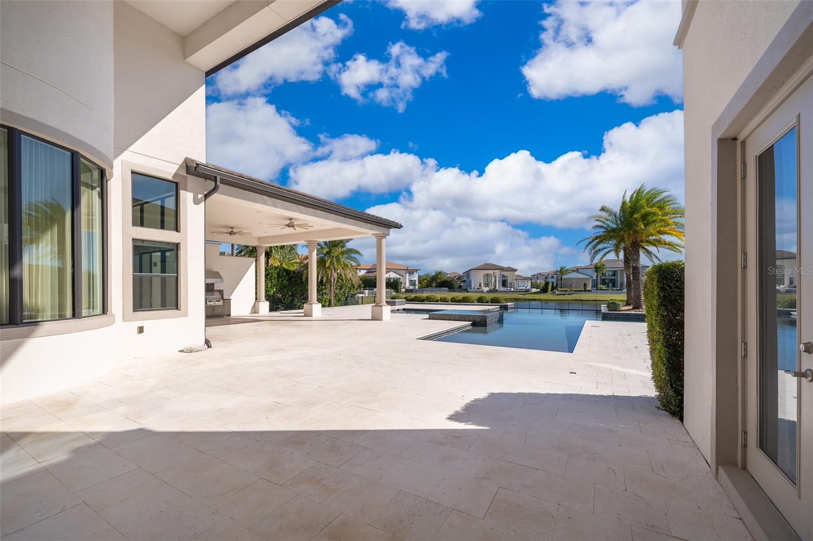 CASABELLA PH 2 - Residential Lease