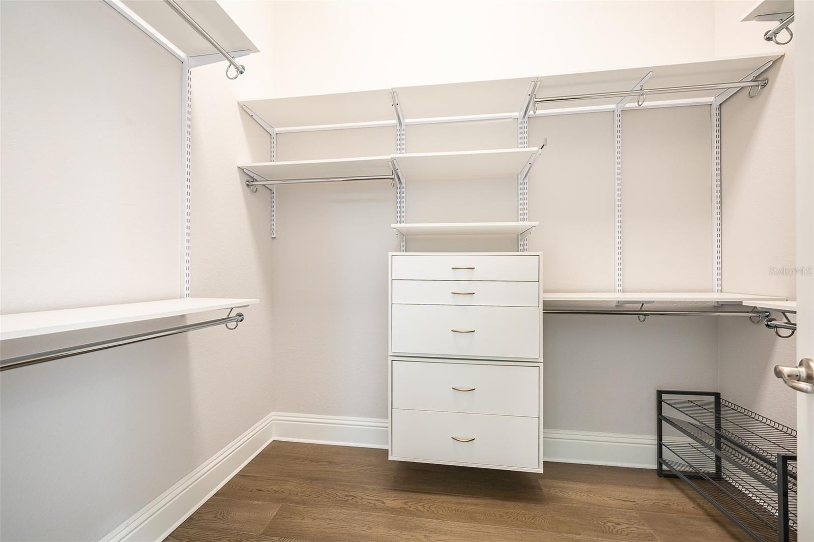 CASABELLA PH 2 - Residential Lease