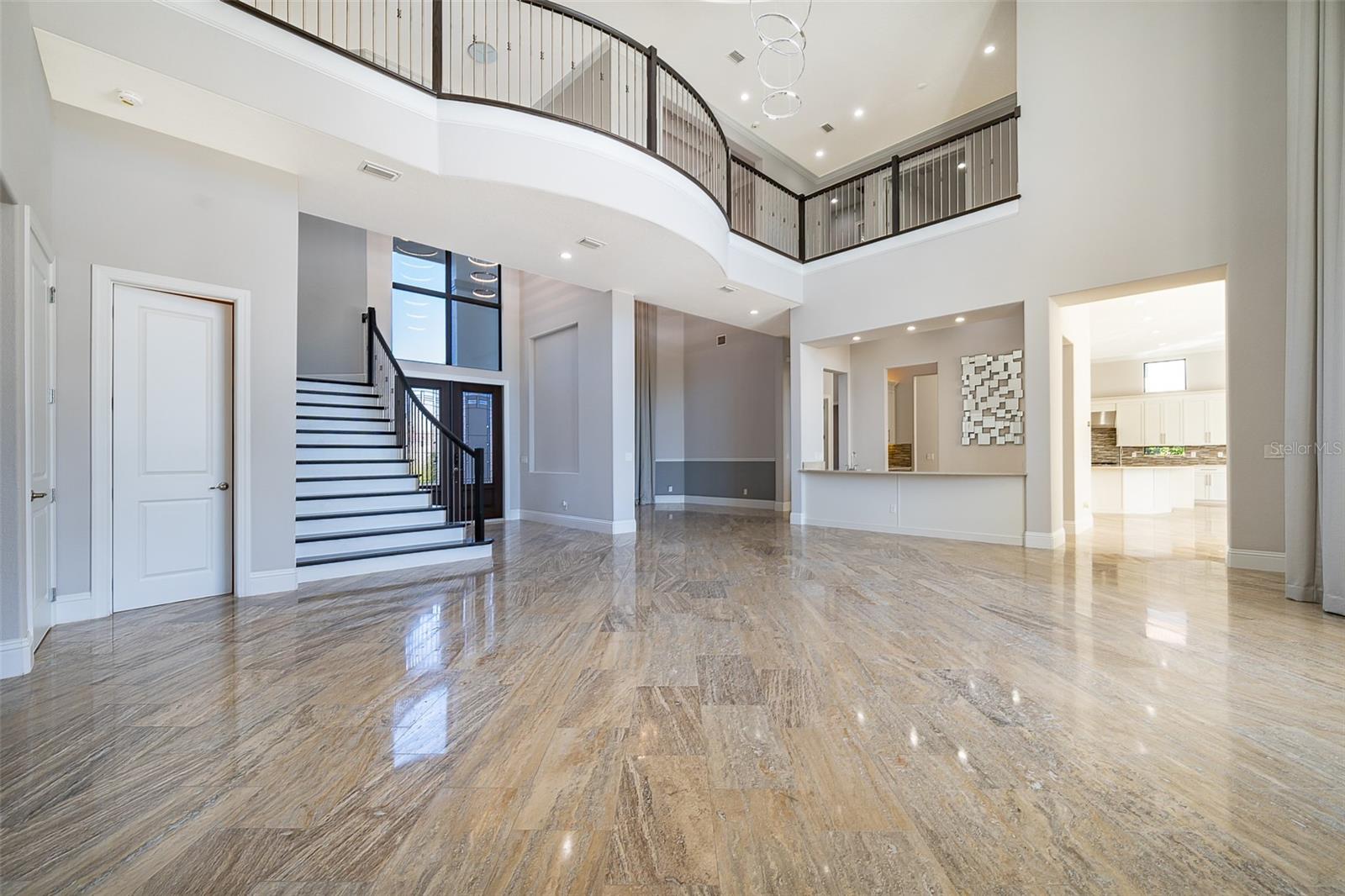 CASABELLA PH 2 - Residential Lease