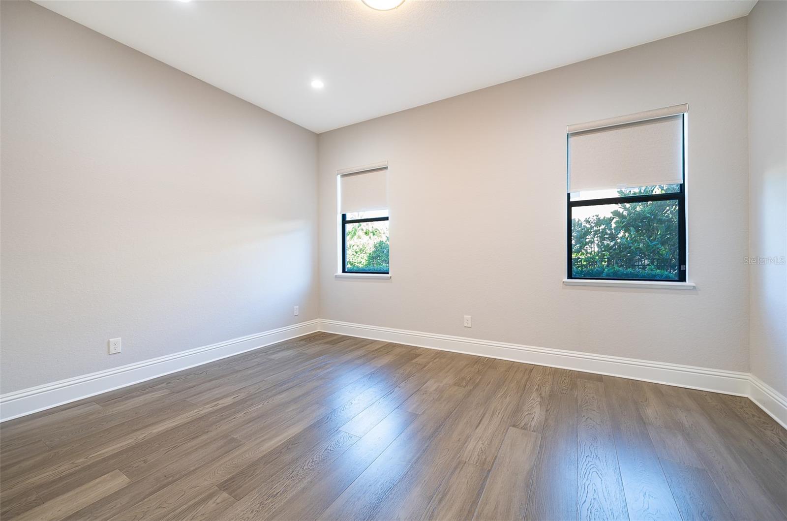 CASABELLA PH 2 - Residential Lease