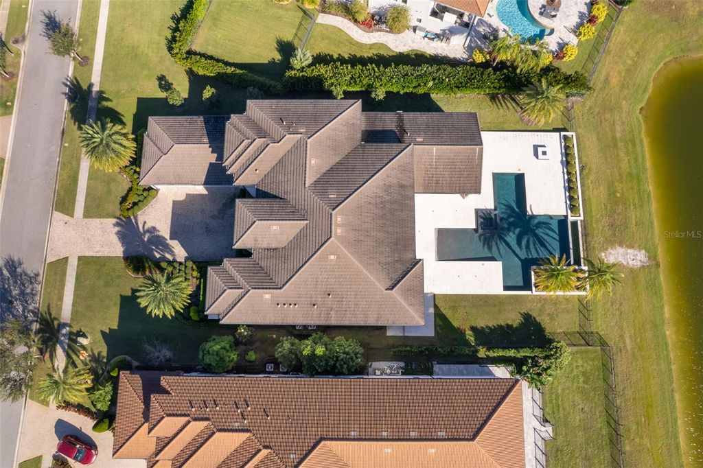 Photo of 4012 Isabella Circle, Windermere, FL 34786 (MLS # O6354060)
