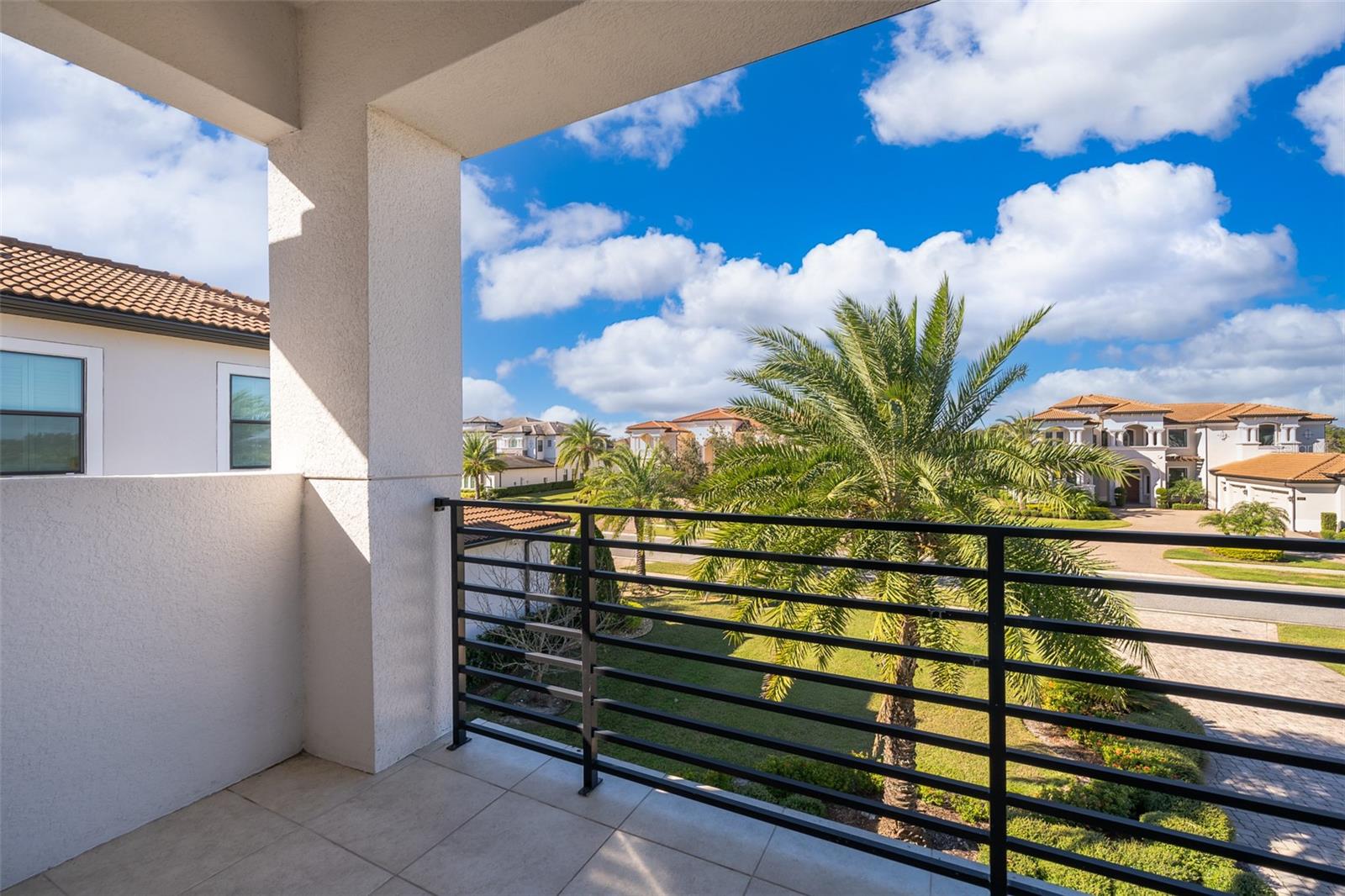 CASABELLA PH 2 - Residential Lease