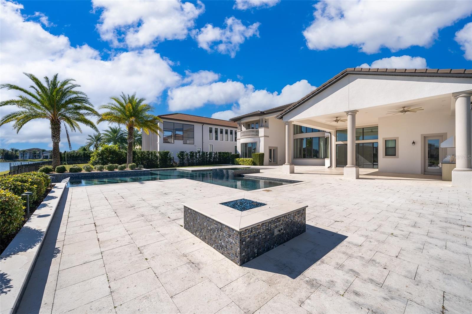 CASABELLA PH 2 - Residential Lease