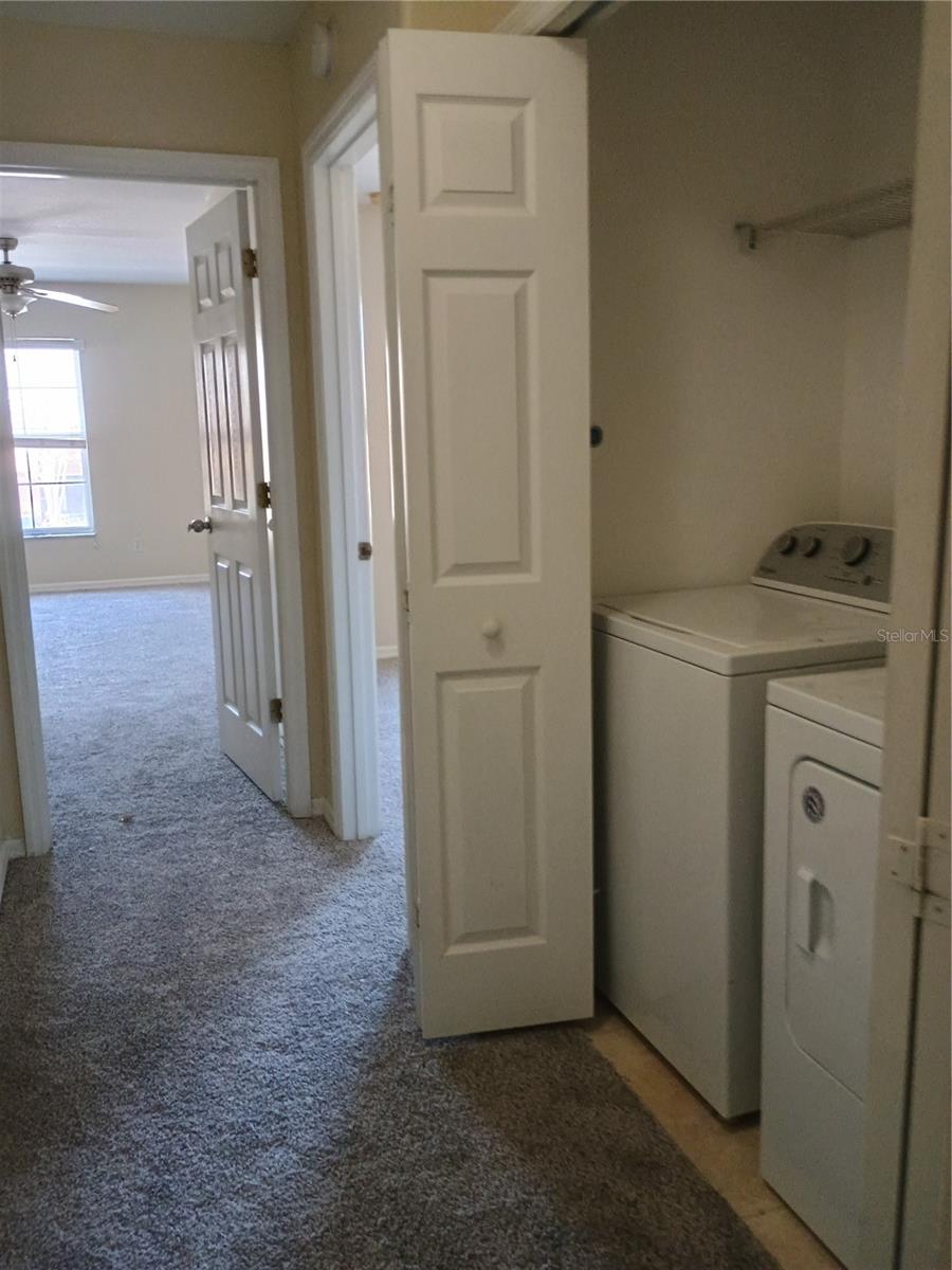 HAWTHORNE GLEN TOWNHOMES - Residential