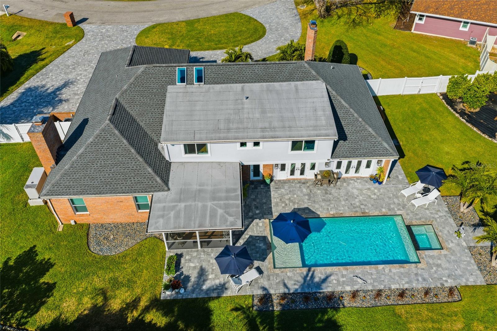 RIVERVIEW PINES - Residential