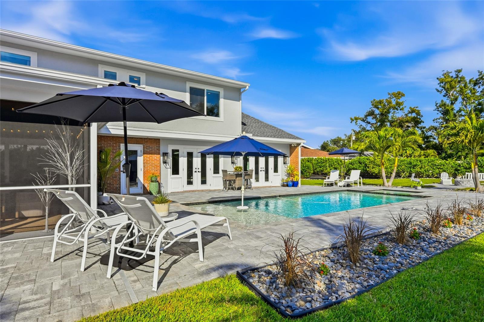 RIVERVIEW PINES - Residential