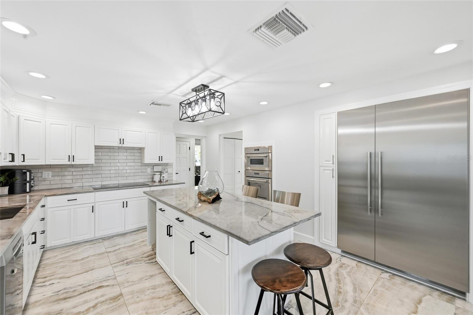 RIVERVIEW PINES - Residential