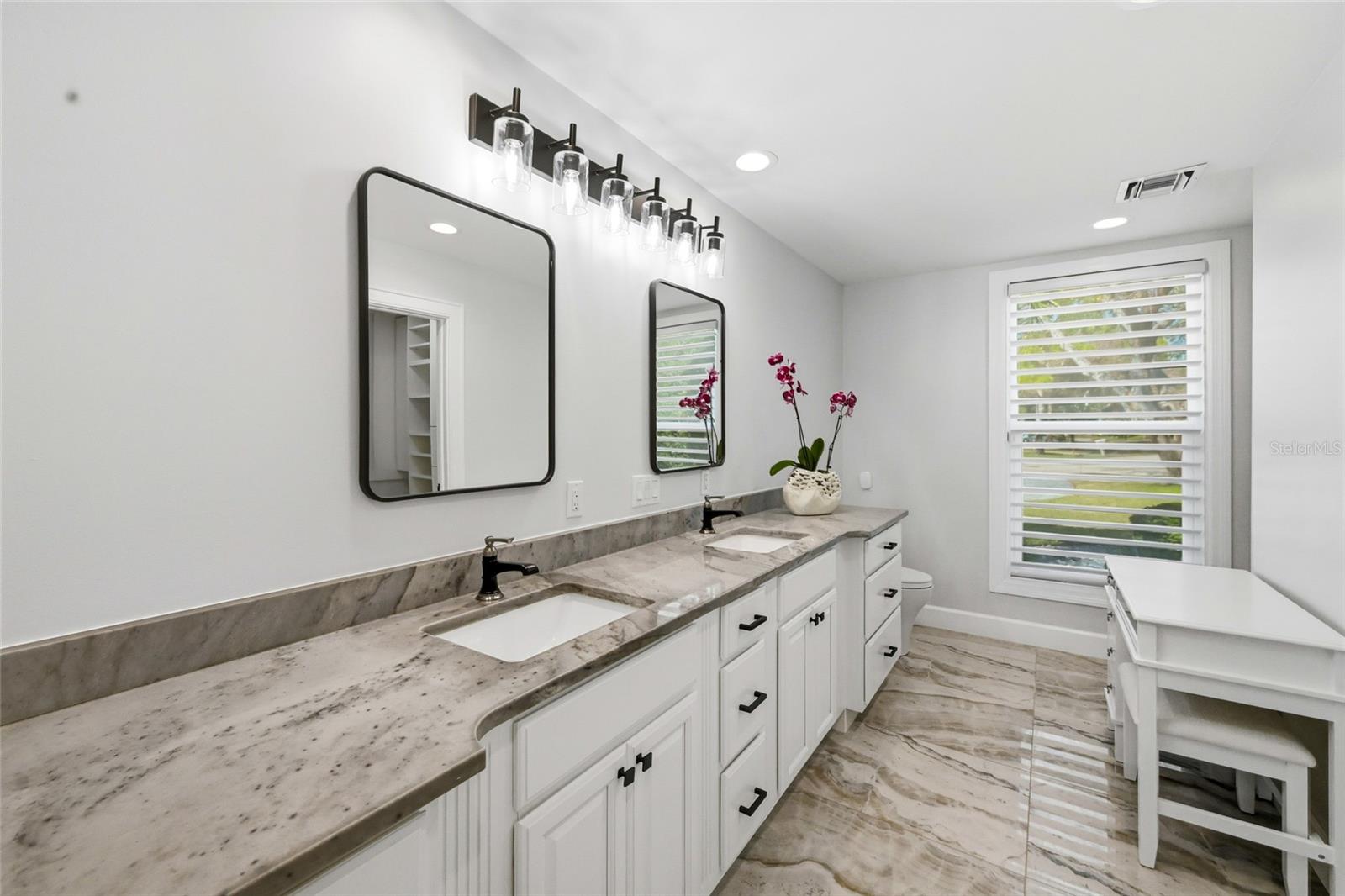 RIVERVIEW PINES - Residential