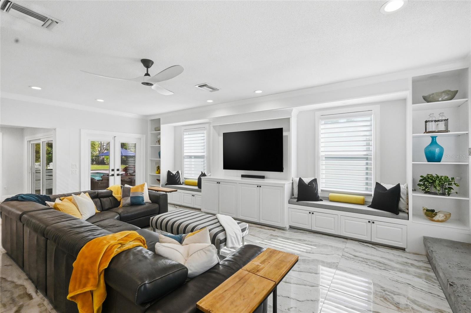 RIVERVIEW PINES - Residential