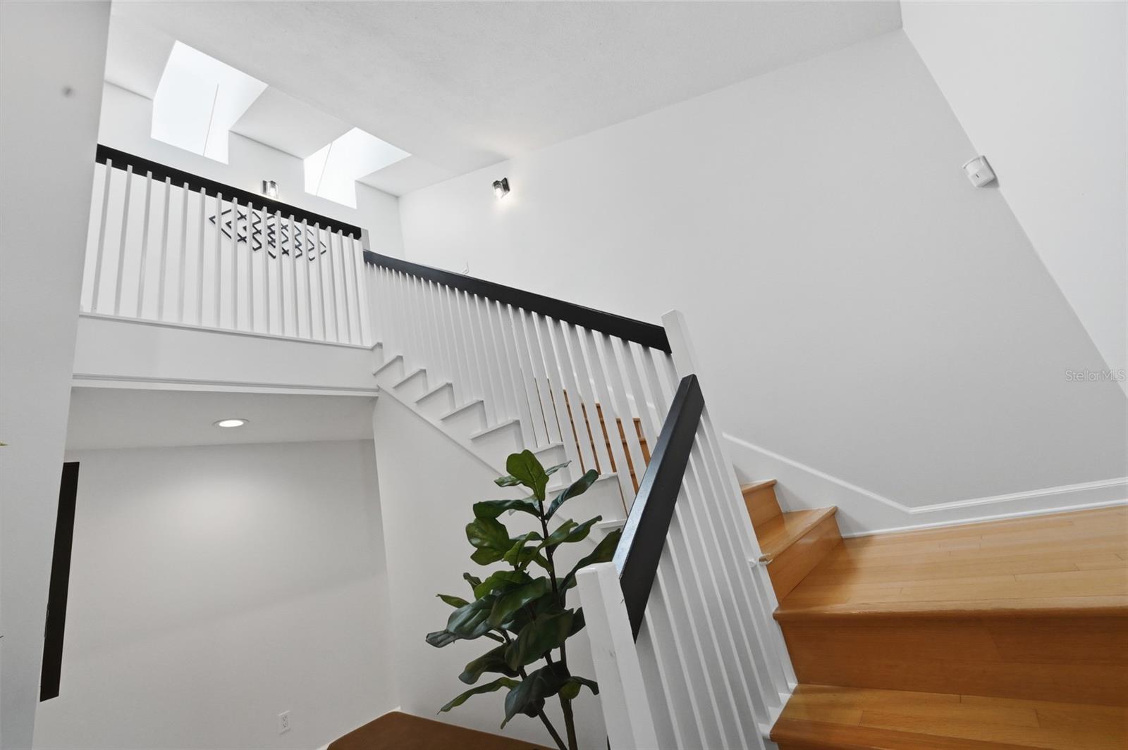 RIVERVIEW PINES - Residential